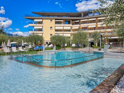 Baia Verde: una baia di relax Baia Verde: una baia di relax