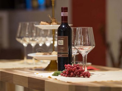 Wellness hotel in Malcesine with wine cellar Wellness hotel in Malcesine with wine cellar